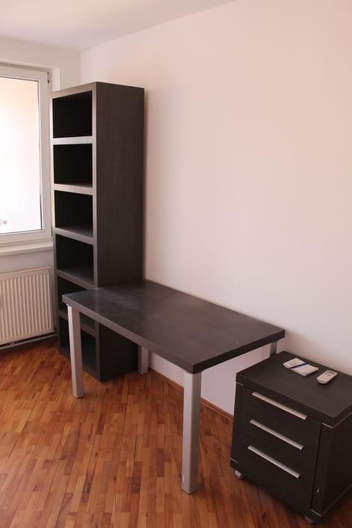 Slika 7 - Prodaja troiposobnog stana, U blizini Svetosavskog parka Niš, terasa, parking